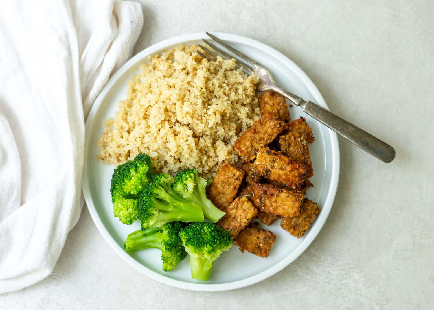 Menopause Support: Nutrition Tips & Recipes for a Smooth Transition
